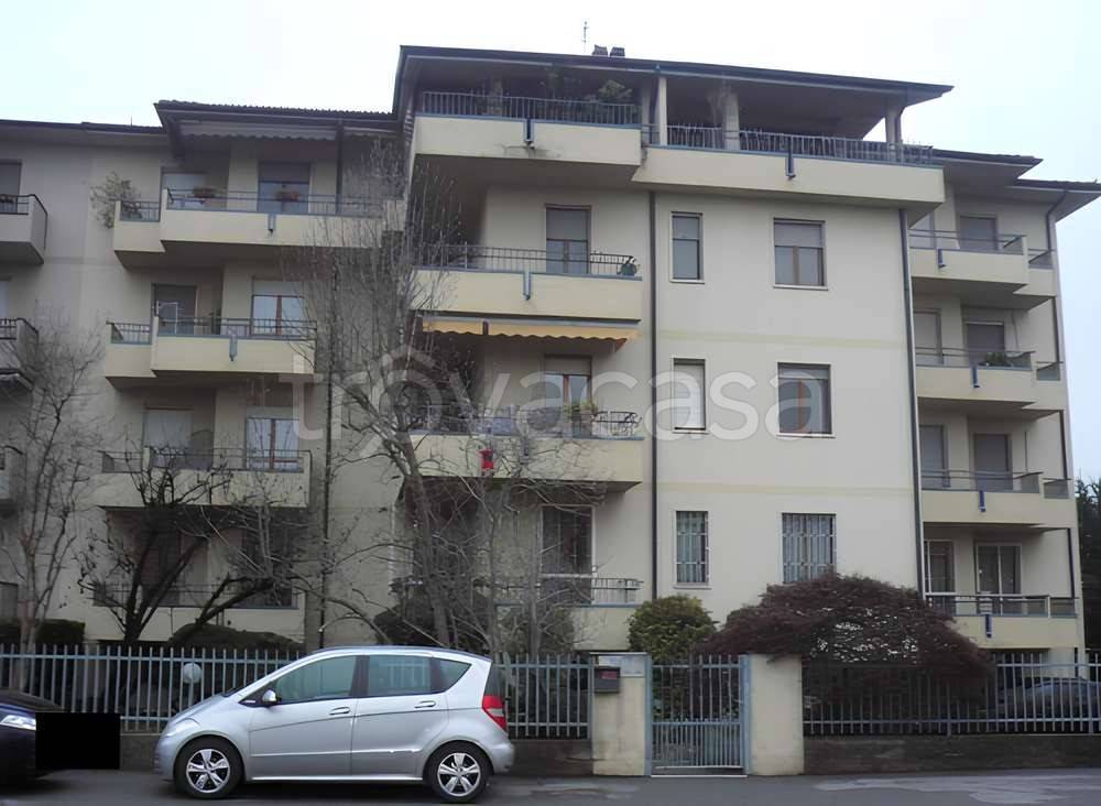 appartamento in vendita a Casalpusterlengo