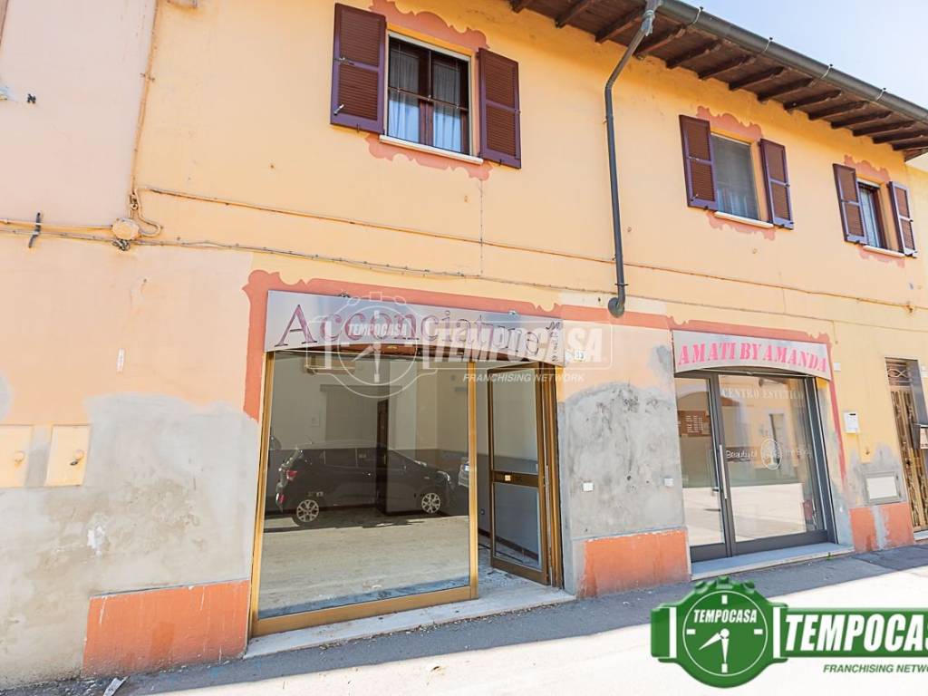 negozio in vendita a Casalpusterlengo