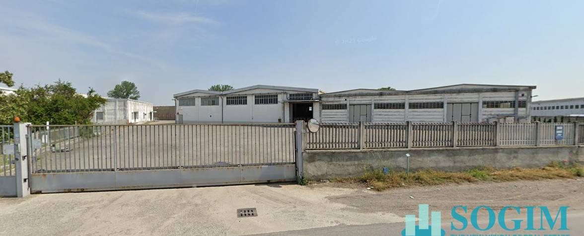 capannone in vendita a Casalpusterlengo