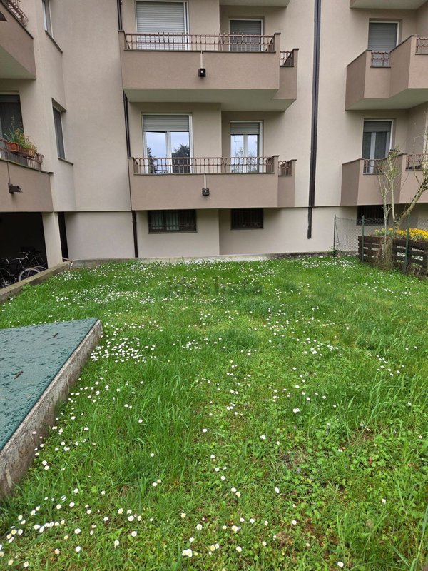 appartamento in vendita a Casalpusterlengo