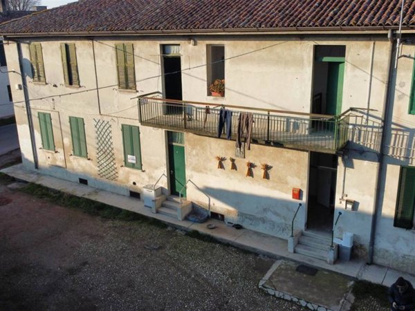 appartamento in vendita a Casalpusterlengo in zona Vittadone