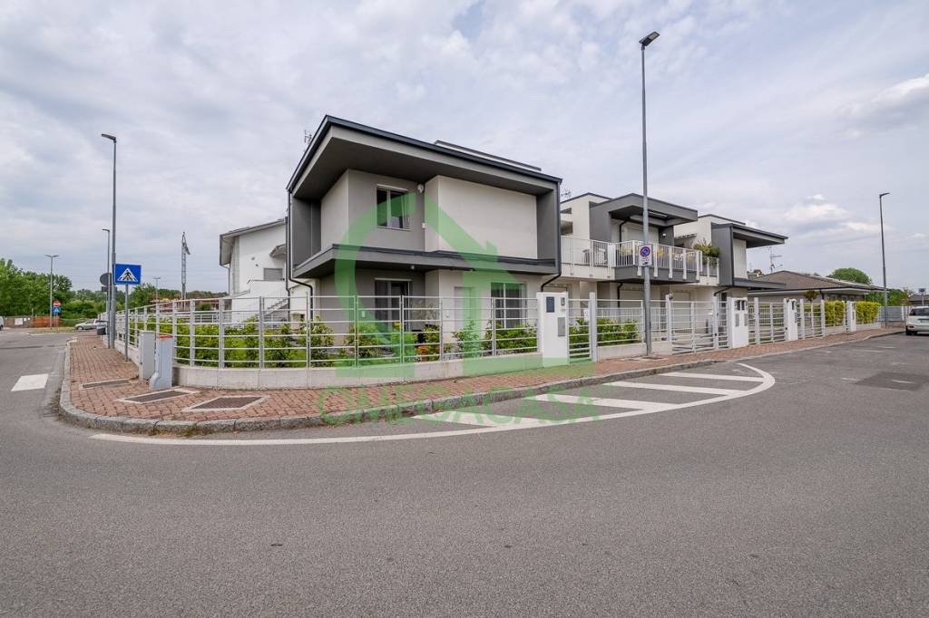 appartamento in vendita a Casalpusterlengo