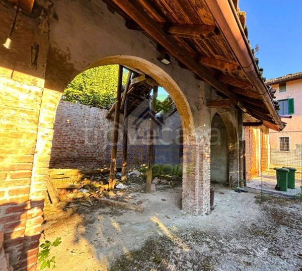 appartamento in vendita a Casalpusterlengo