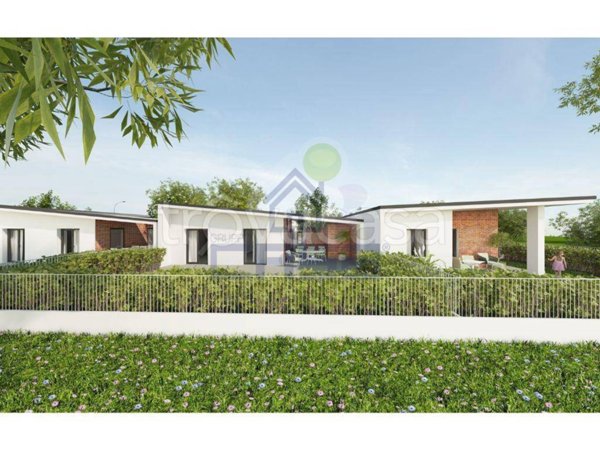 casa indipendente in vendita a Casalpusterlengo