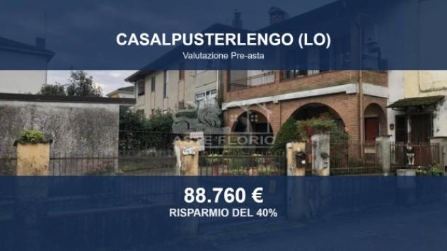 appartamento in vendita a Casalpusterlengo in zona Vittadone