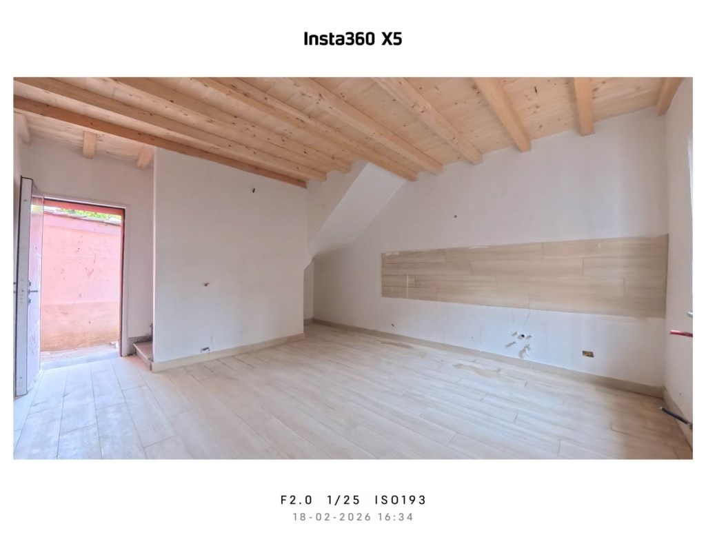 casa indipendente in vendita a Casalpusterlengo