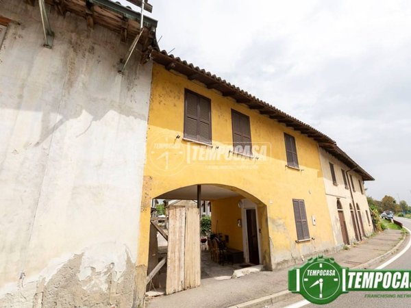 appartamento in vendita a Casalpusterlengo in zona Zorlesco