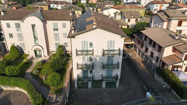 appartamento in vendita a Casalpusterlengo