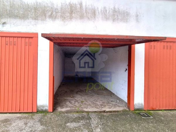 box auto in vendita a Casalpusterlengo in zona Zorlesco