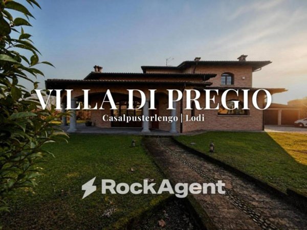 casa indipendente in vendita a Casalpusterlengo