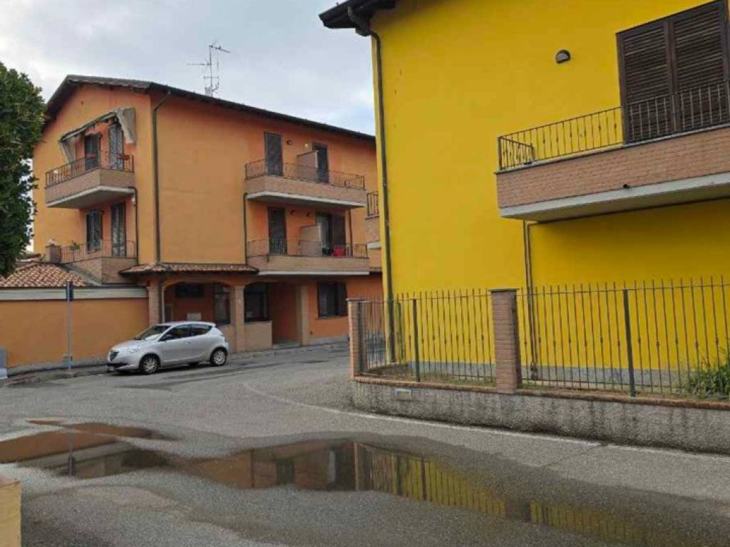 appartamento in vendita a Casalpusterlengo in zona Zorlesco