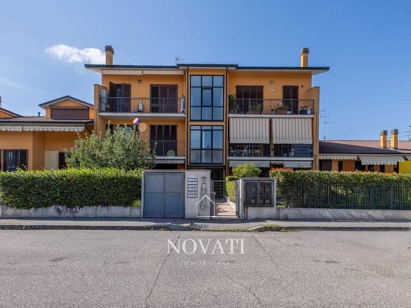 appartamento in vendita a Casalpusterlengo in zona Zorlesco