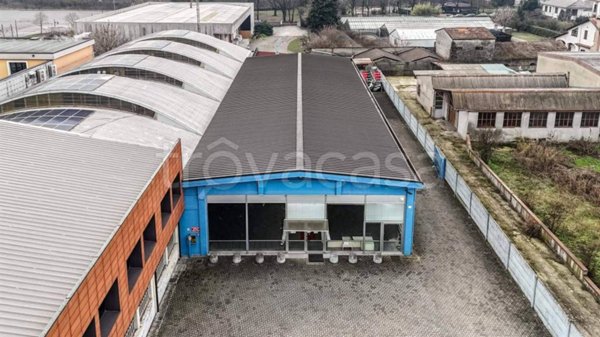 negozio in vendita a Casalpusterlengo