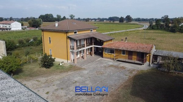 appartamento in vendita a Caselle Landi