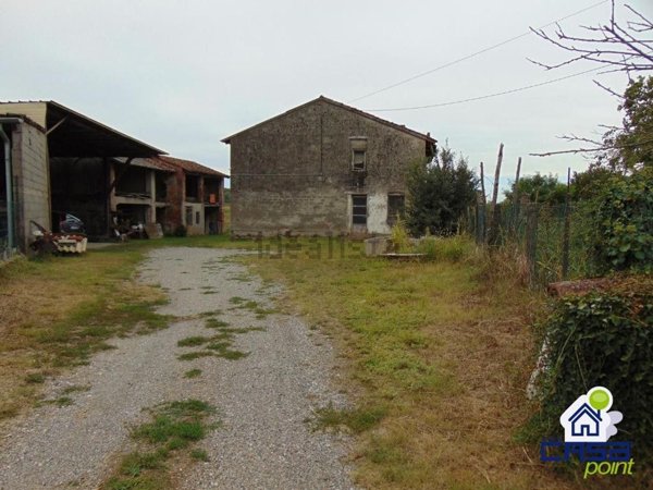 casa indipendente in vendita a Caselle Landi