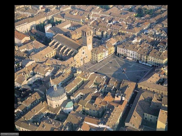 casa indipendente in vendita a Caselle Landi