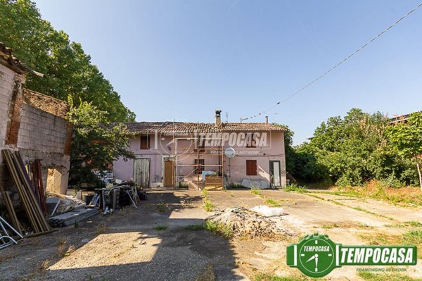 appartamento in vendita a Caselle Landi