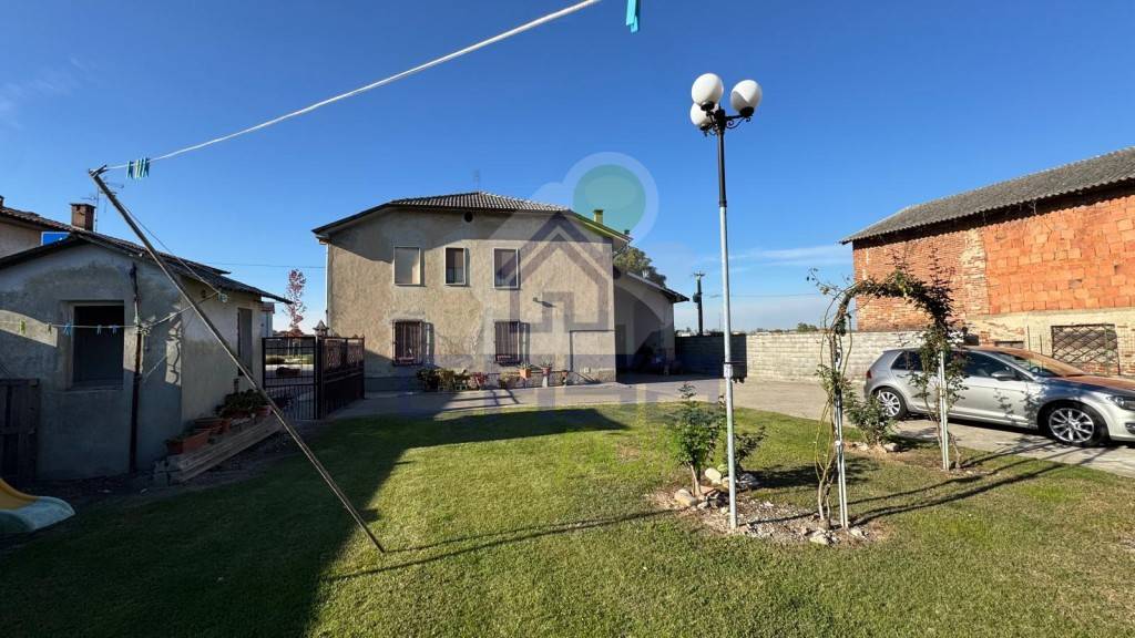 casa indipendente in vendita a Caselle Landi