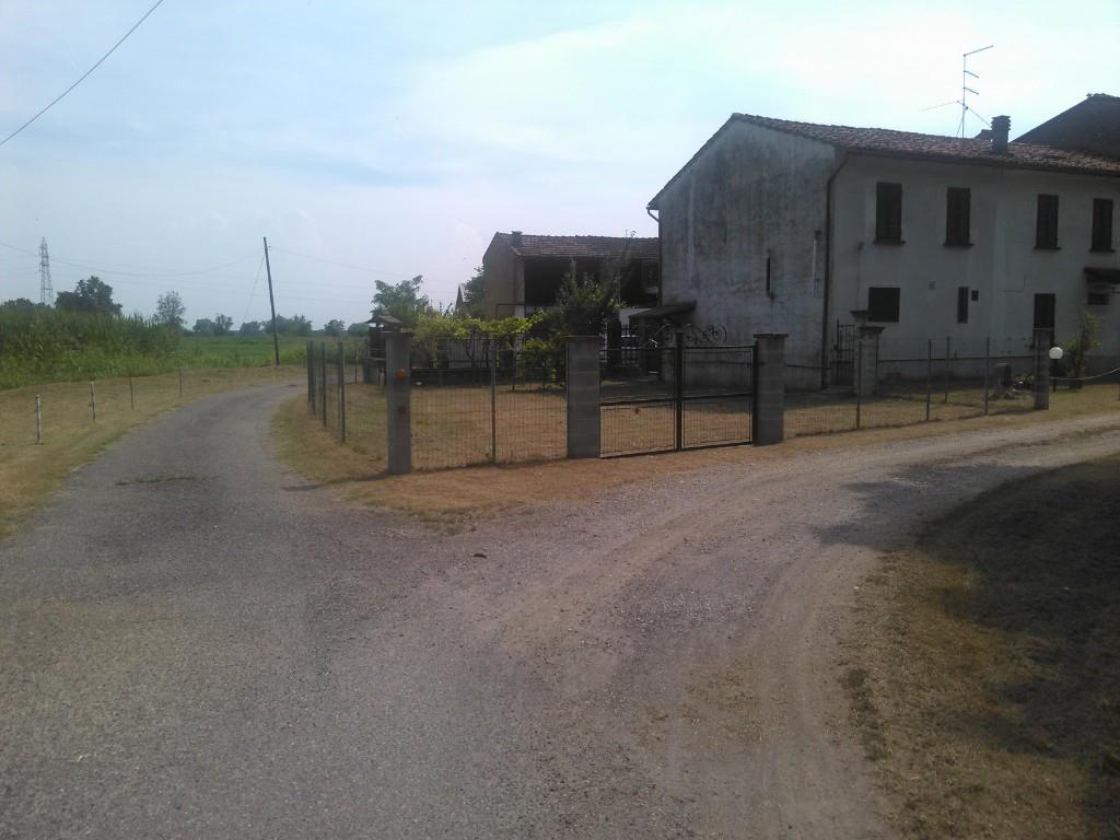 casa indipendente in vendita a Caselle Landi