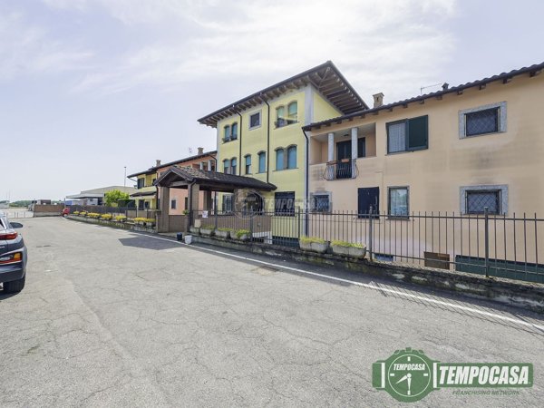 appartamento in vendita a Caselle Lurani