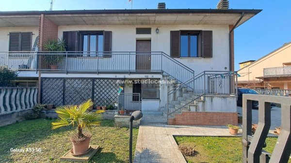 casa indipendente in vendita a Caselle Lurani