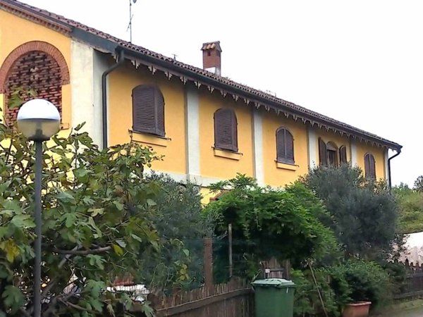 casa indipendente in vendita a Caselle Lurani