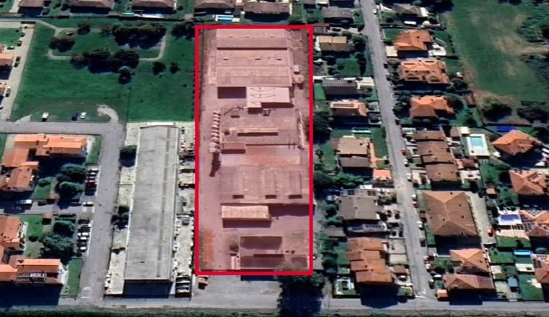 locale commerciale in vendita a Caselle Lurani