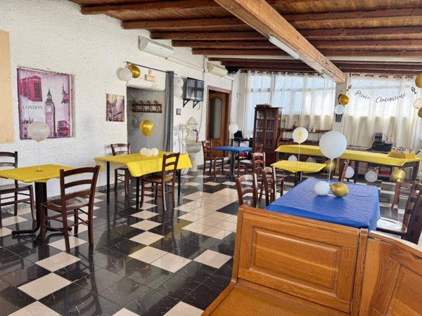 trivano in vendita a Caselle Lurani in zona Calvenzano