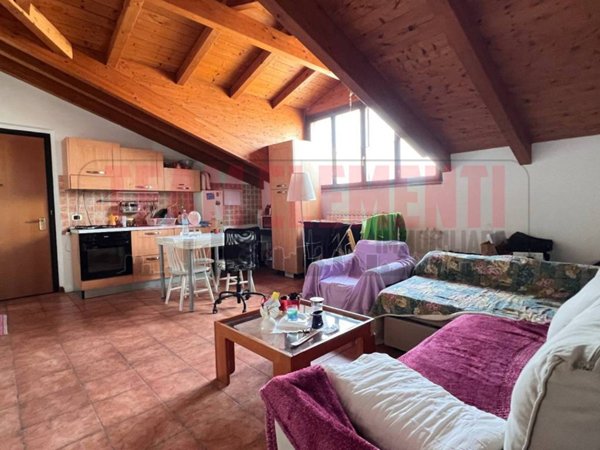 appartamento in vendita a Caselle Lurani