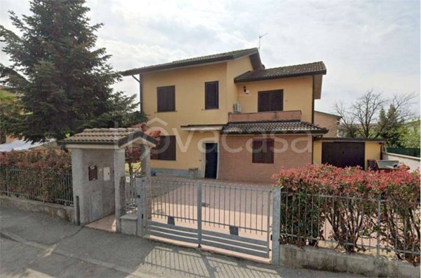 casa indipendente in vendita a Caselle Lurani