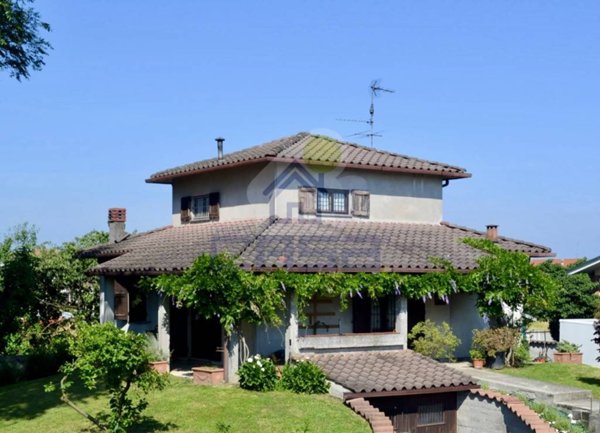 casa indipendente in vendita a Caselle Lurani