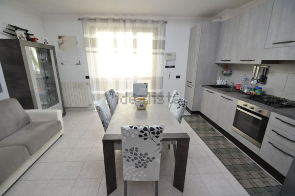 appartamento in vendita a Caselle Lurani