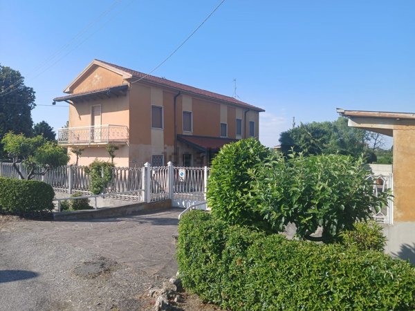 quadrivano in vendita a Caselle Lurani