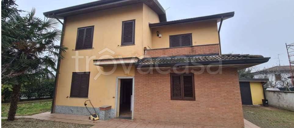 casa indipendente in vendita a Caselle Lurani