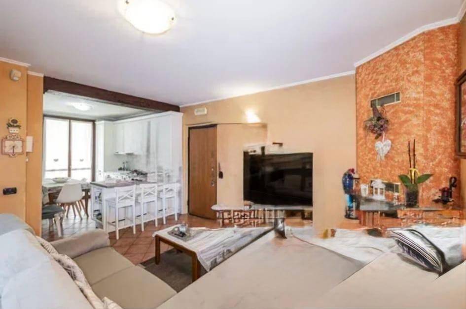 appartamento in vendita a Caselle Lurani