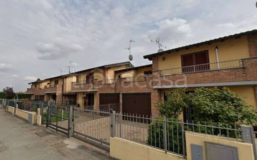 casa indipendente in vendita a Caselle Lurani