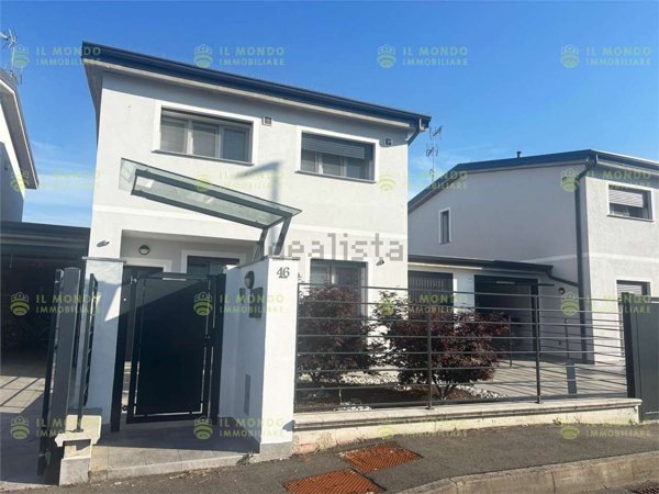 casa indipendente in vendita a Caselle Lurani