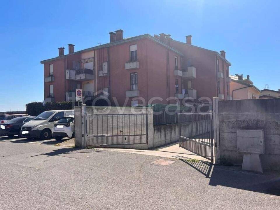 appartamento in vendita a Caselle Lurani