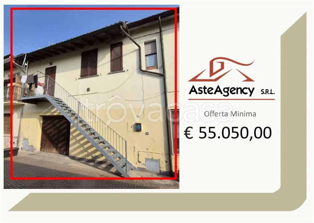 appartamento in vendita a Caselle Lurani in zona Calvenzano