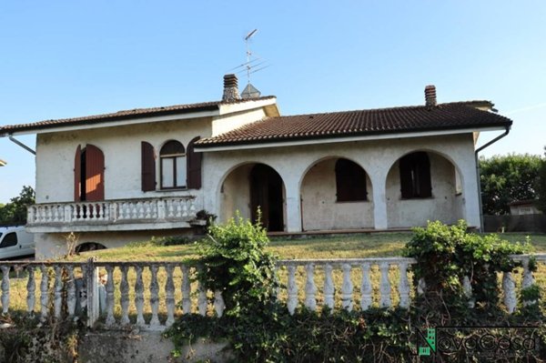 casa indipendente in vendita a Castelnuovo Bocca d'Adda