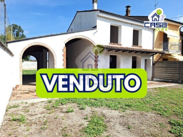 casa indipendente in vendita a Castelnuovo Bocca d'Adda