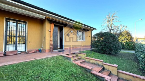 casa indipendente in vendita a Castelnuovo Bocca d'Adda