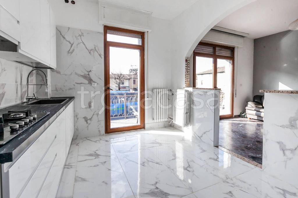 appartamento in vendita a Castelnuovo Bocca d'Adda