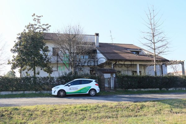 terreno edificabile in vendita a Castelnuovo Bocca d'Adda