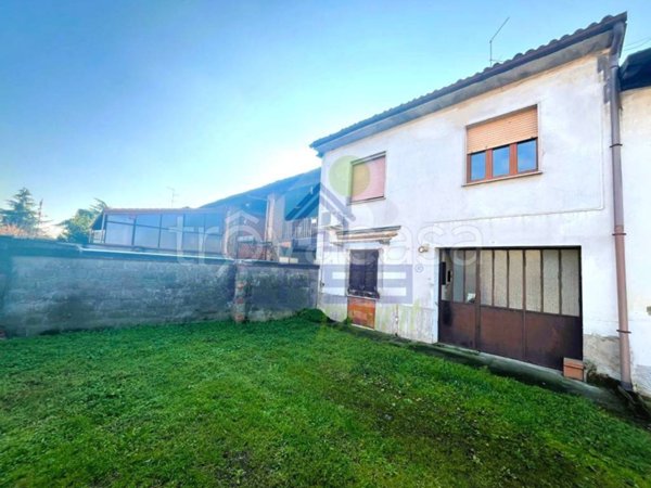 casa indipendente in vendita a Castelnuovo Bocca d'Adda