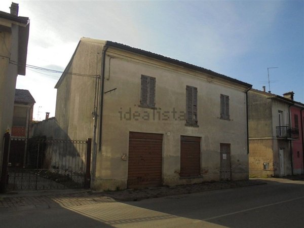 casa indipendente in vendita a Castelnuovo Bocca d'Adda