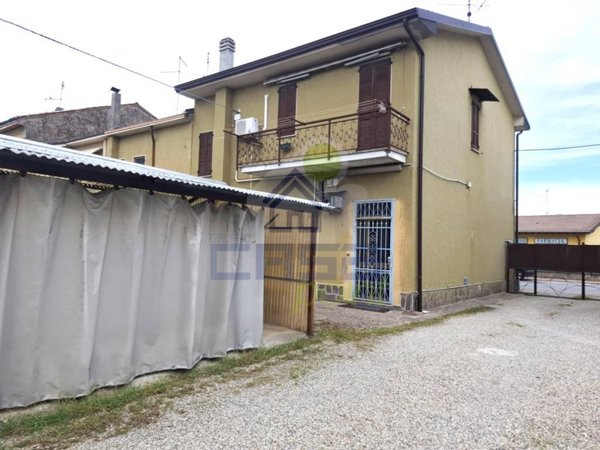 casa indipendente in vendita a Castelnuovo Bocca d'Adda