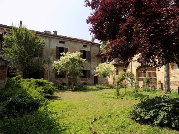 casa indipendente in vendita a Castelnuovo Bocca d'Adda