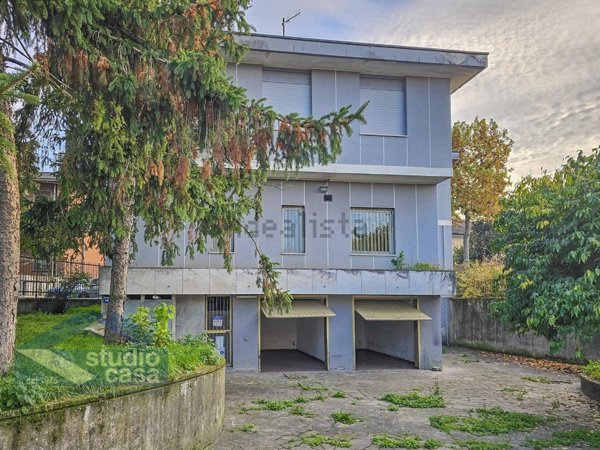 appartamento in vendita a Castelnuovo Bocca d'Adda