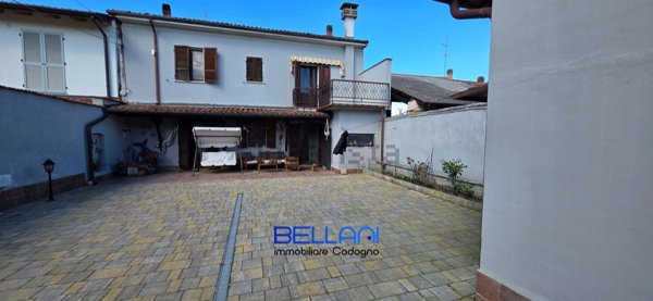 casa indipendente in vendita a Castelnuovo Bocca d'Adda